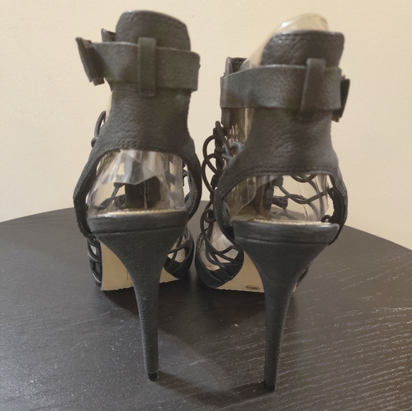 Black heels Vince Camuto - Picture 4 of 5